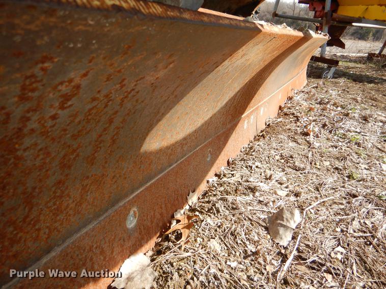 image for item DG0923 Allis Chalmers rigid frame motor grader