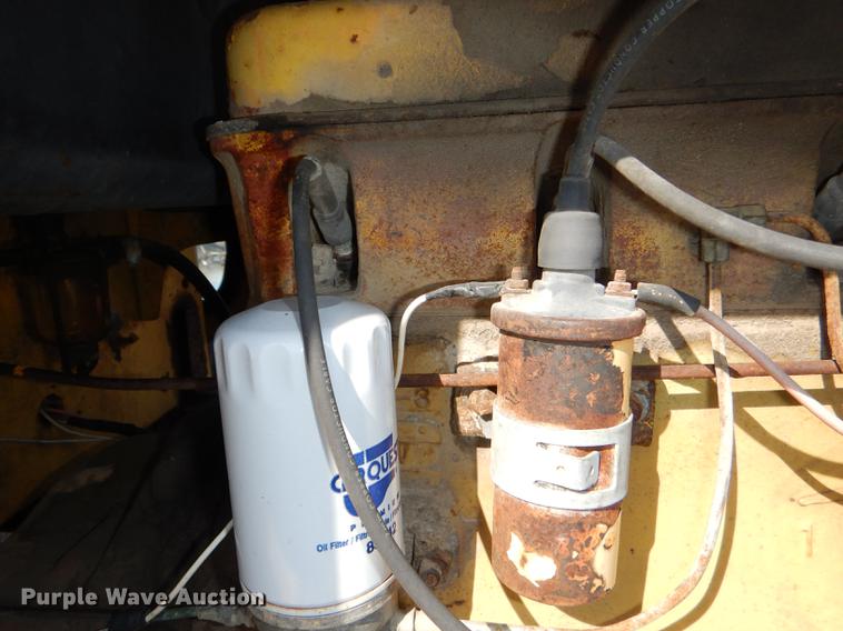 image for item DG0923 Allis Chalmers rigid frame motor grader