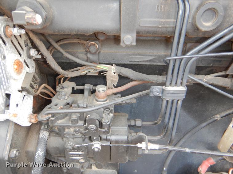 image for item DG0962 1993 Case IH 595 tractor