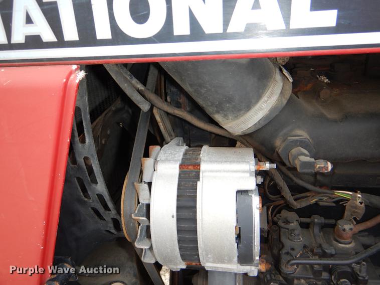 image for item DG0962 1993 Case IH 595 tractor