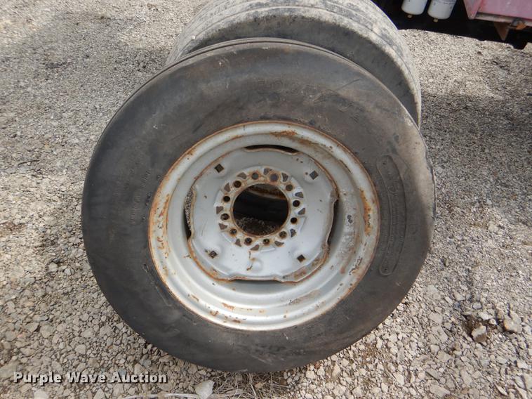 image for item DG0962 1993 Case IH 595 tractor