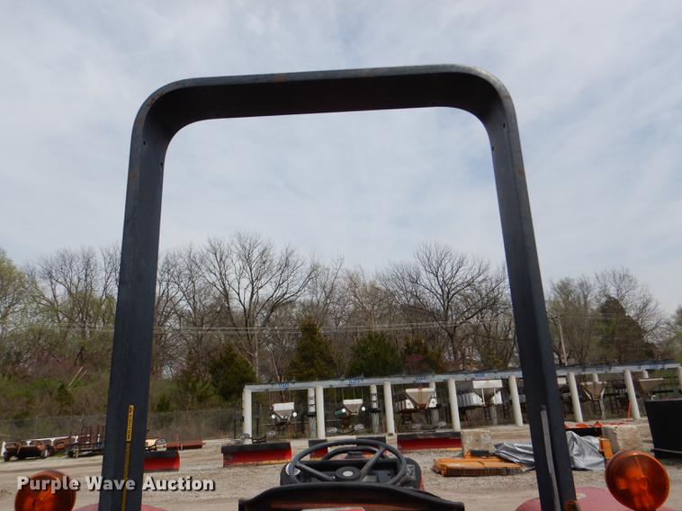 image for item DG0962 1993 Case IH 595 tractor