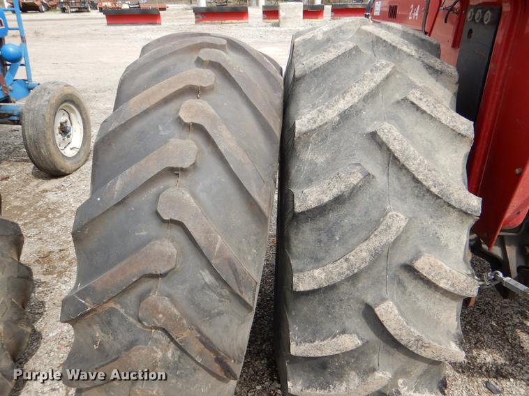 image for item DG0962 1993 Case IH 595 tractor