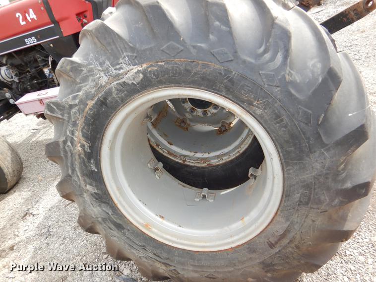 image for item DG0962 1993 Case IH 595 tractor