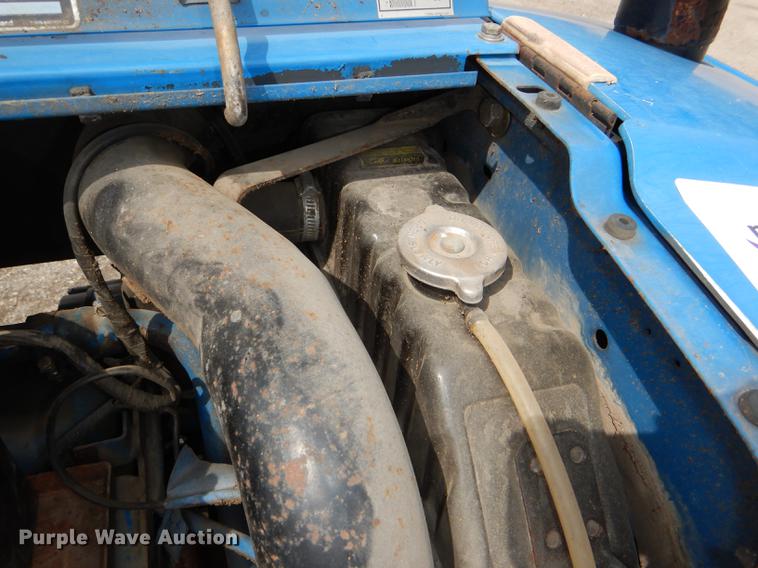 image for item DG0987 1993 Ford 3930 tractor