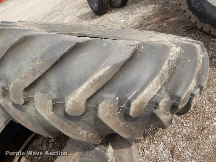 image for item DG0987 1993 Ford 3930 tractor