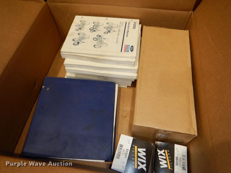 image for item DG0987 1993 Ford 3930 tractor