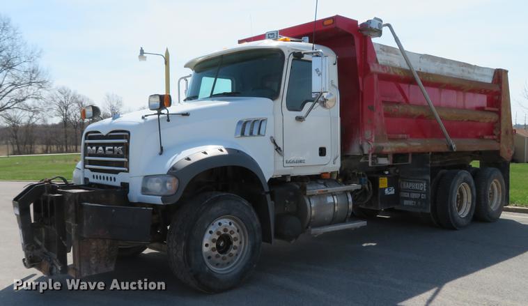 image for item DG3944 2010 Mack GU713 Granite dump truck