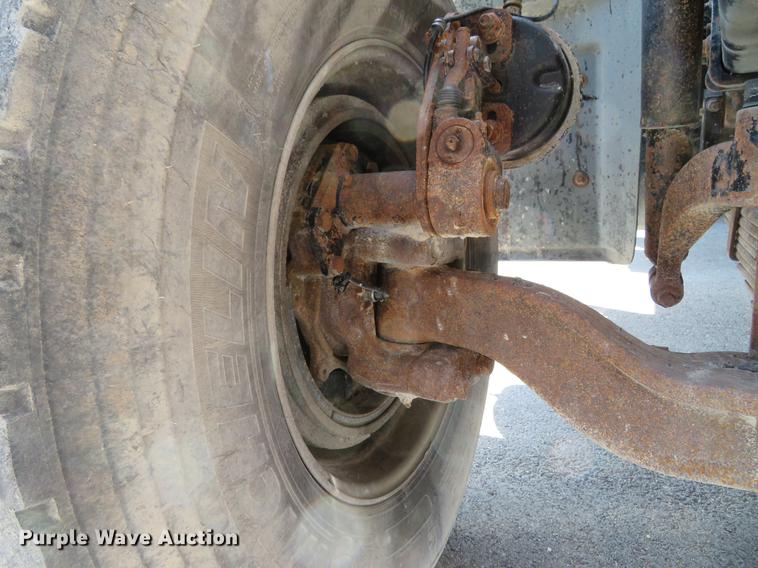 image for item DG3944 2010 Mack GU713 Granite dump truck