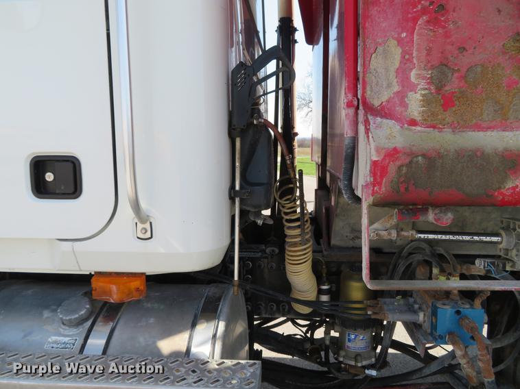 image for item DG3944 2010 Mack GU713 Granite dump truck