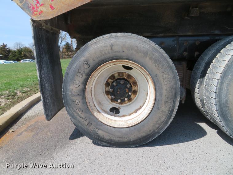 image for item DG3944 2010 Mack GU713 Granite dump truck