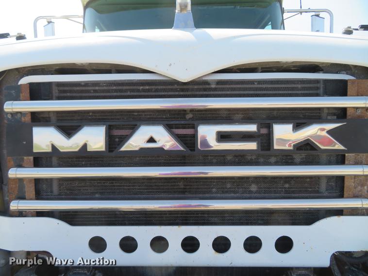 image for item DG3944 2010 Mack GU713 Granite dump truck