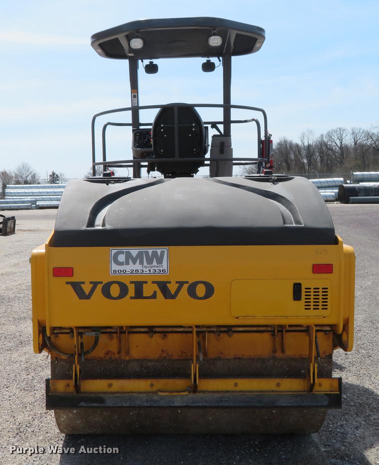 image for item DG3945 2016 Volvo DD70 double drum roller