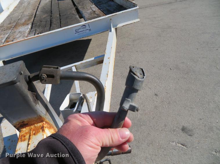 image for item DG3951 1998 Cronkite 2900E utility trailer