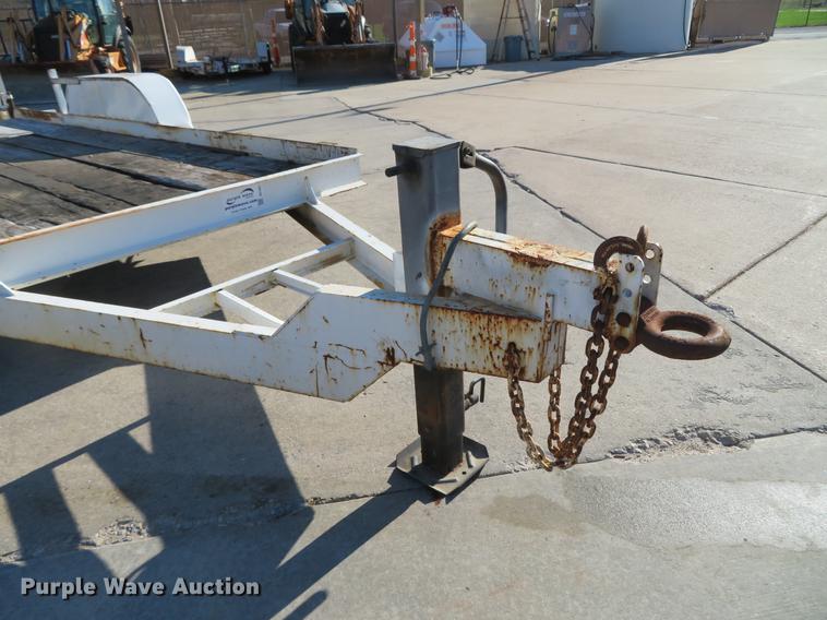 image for item DG3951 1998 Cronkite 2900E utility trailer