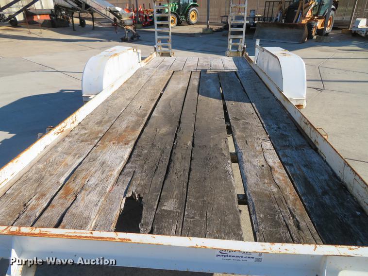 image for item DG3951 1998 Cronkite 2900E utility trailer