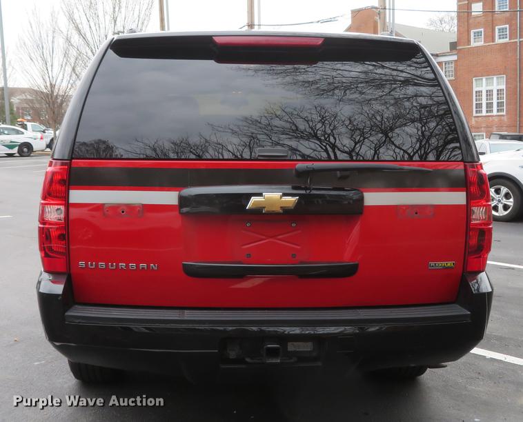 image for item DG3953 2007 Chevrolet Suburban 1500 LS SUV