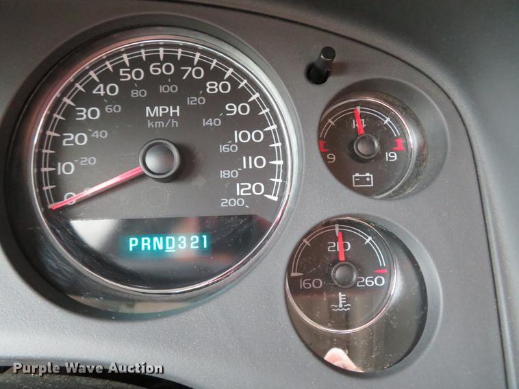 image for item DG3953 2007 Chevrolet Suburban 1500 LS SUV