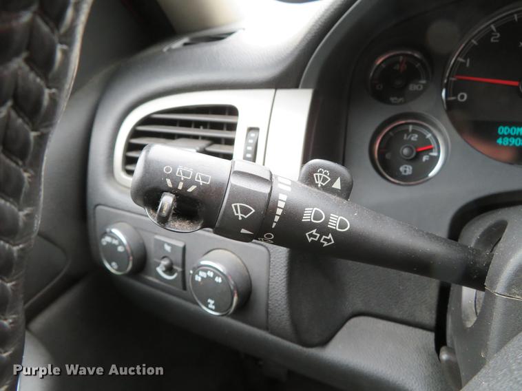 image for item DG3953 2007 Chevrolet Suburban 1500 LS SUV