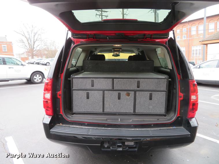 image for item DG3953 2007 Chevrolet Suburban 1500 LS SUV