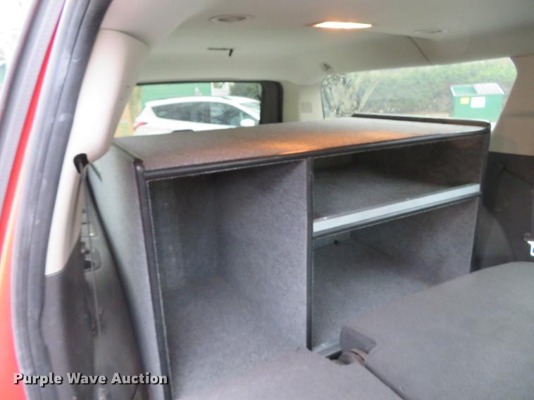 image for item DG3953 2007 Chevrolet Suburban 1500 LS SUV