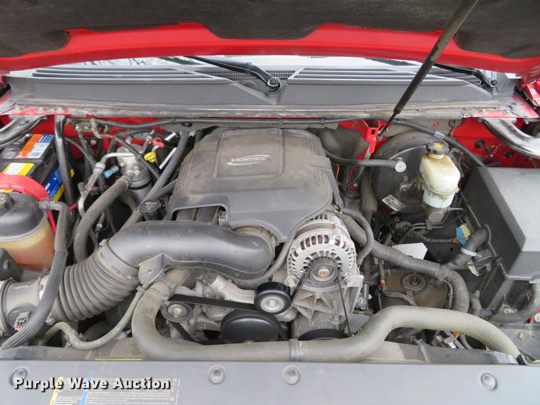 image for item DG3953 2007 Chevrolet Suburban 1500 LS SUV