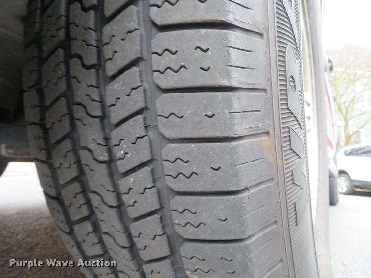 image for item DG3953 2007 Chevrolet Suburban 1500 LS SUV