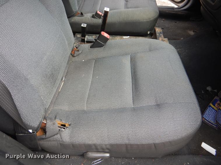 image for item DI9437 2005 Ford Crown Victoria Police Interceptor