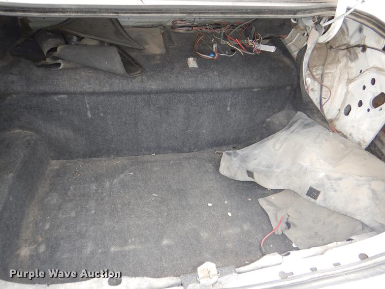 image for item DI9437 2005 Ford Crown Victoria Police Interceptor