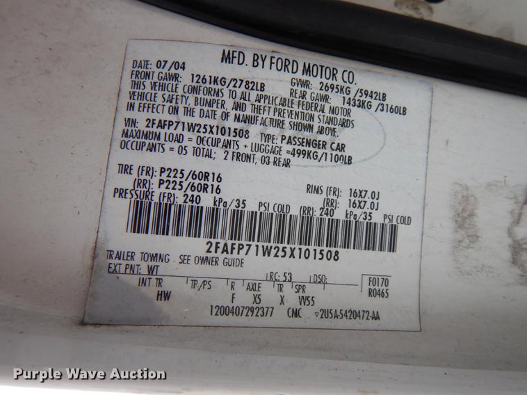 image for item DI9437 2005 Ford Crown Victoria Police Interceptor