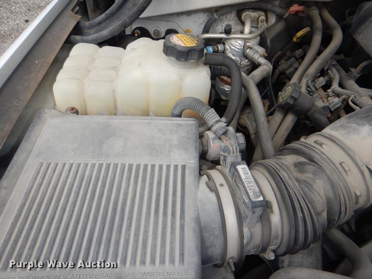 image for item DI9438 2001 Chevrolet Silverado 1500 pickup truck