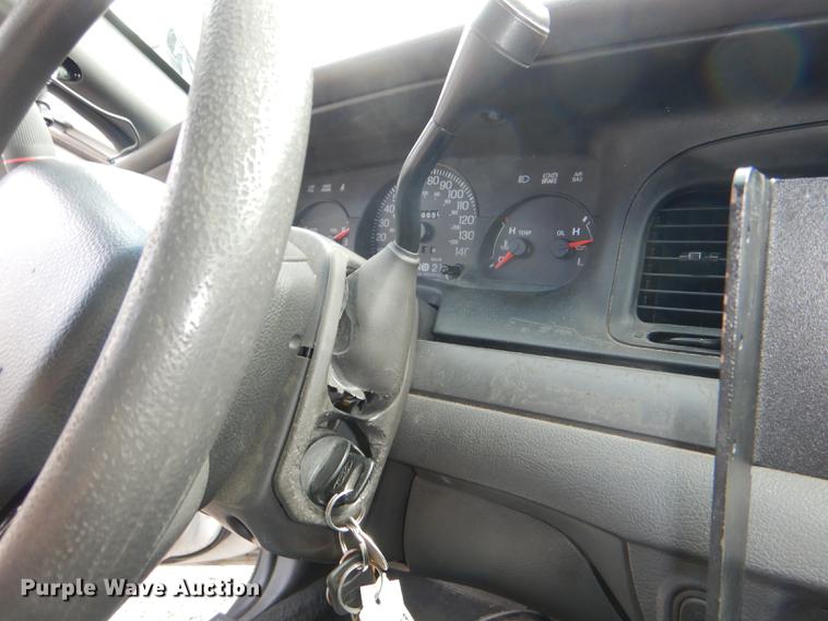 image for item DI9439 2005 Ford Crown Victoria Police Interceptor