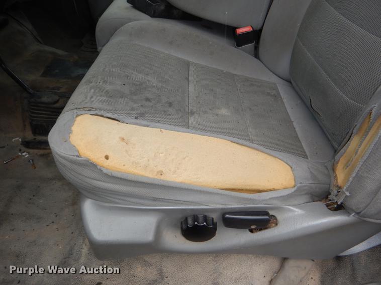 image for item DI9443 2005 Ford F250 Super Duty XL pickup truck