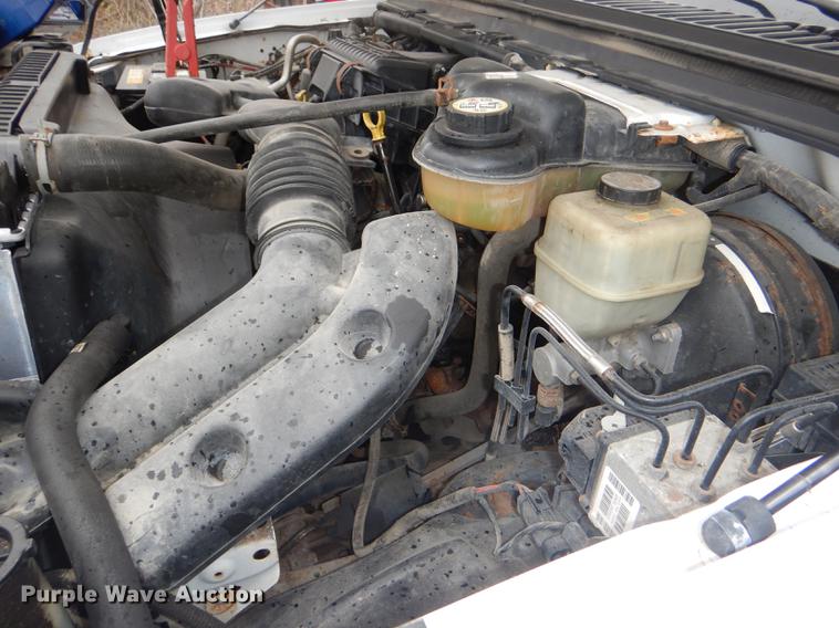 image for item DI9443 2005 Ford F250 Super Duty XL pickup truck