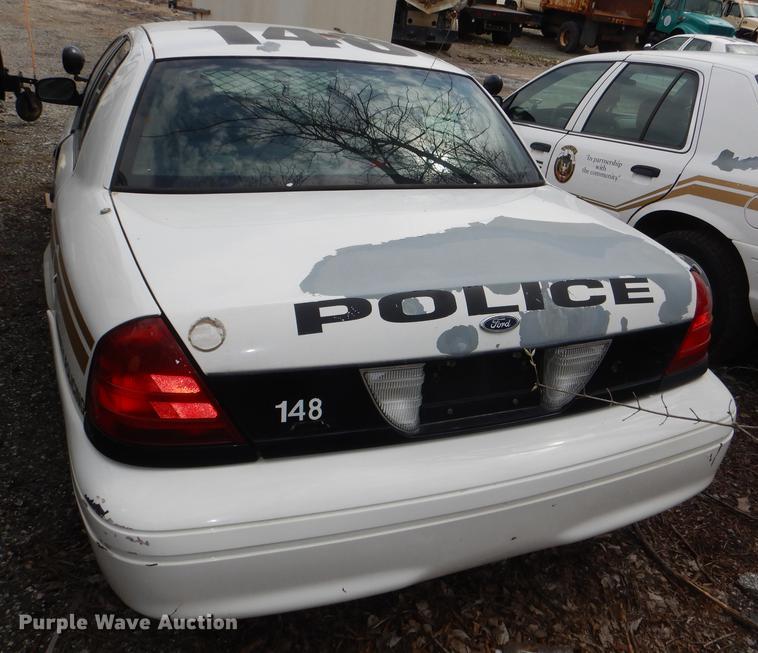image for item DI9447 2008 Ford Crown Victoria Police Interceptor
