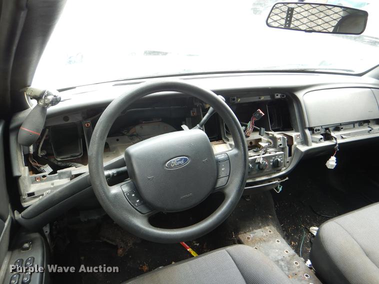 image for item DI9447 2008 Ford Crown Victoria Police Interceptor