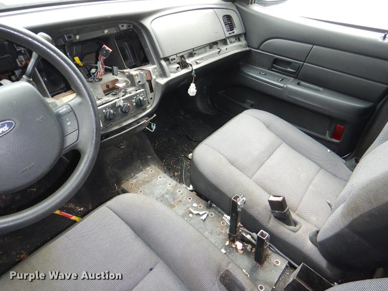 image for item DI9447 2008 Ford Crown Victoria Police Interceptor