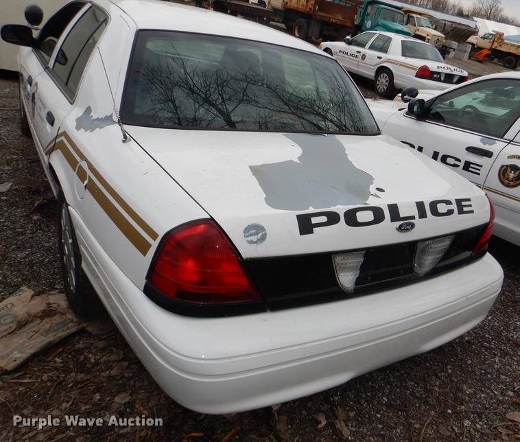 image for item DI9448 2008 Ford Crown Victoria Police Interceptor