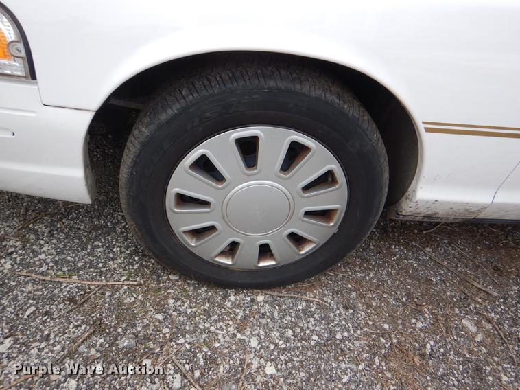 image for item DI9448 2008 Ford Crown Victoria Police Interceptor