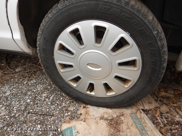 image for item DI9448 2008 Ford Crown Victoria Police Interceptor