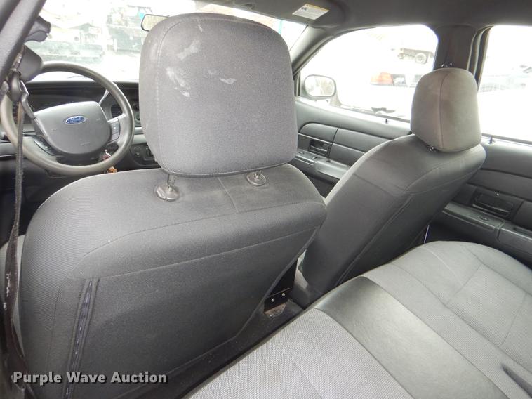 image for item DI9449 2008 Ford Crown Victoria Police Interceptor