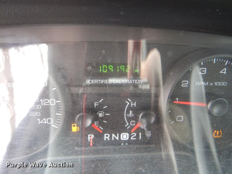 image for item DI9449 2008 Ford Crown Victoria Police Interceptor