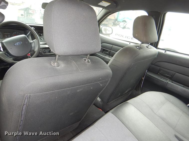 image for item DI9450 2008 Ford Crown Victoria Police Interceptor