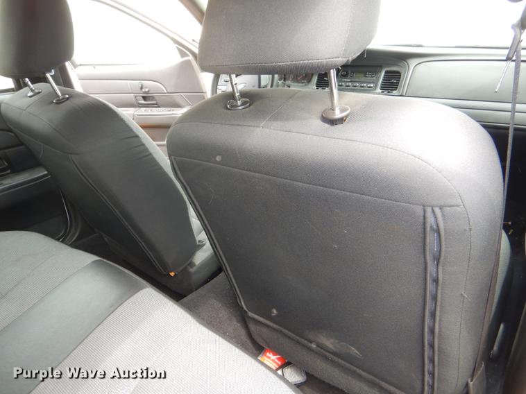 image for item DI9450 2008 Ford Crown Victoria Police Interceptor