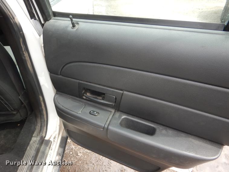 image for item DI9450 2008 Ford Crown Victoria Police Interceptor