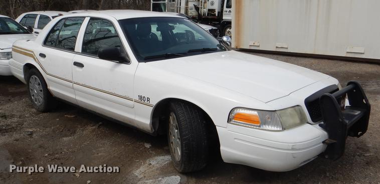 image for item DI9451 2008 Ford Crown Victoria Police Interceptor