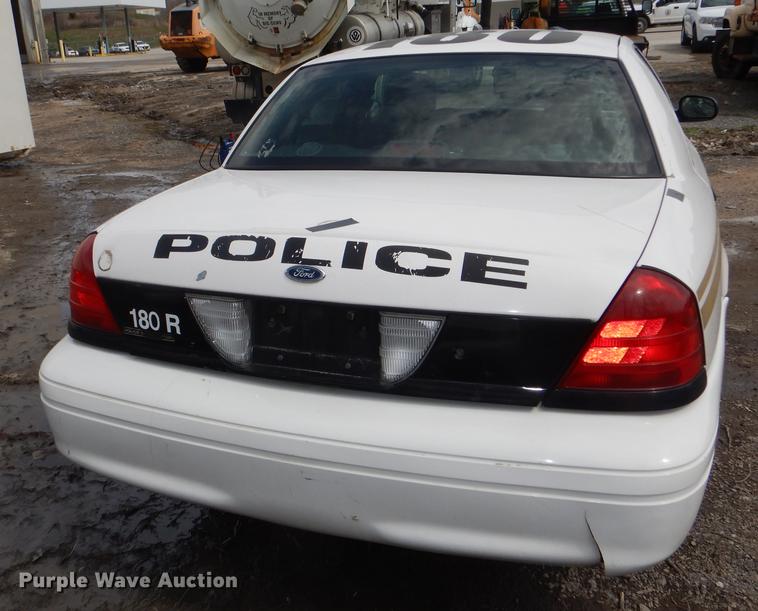 image for item DI9451 2008 Ford Crown Victoria Police Interceptor