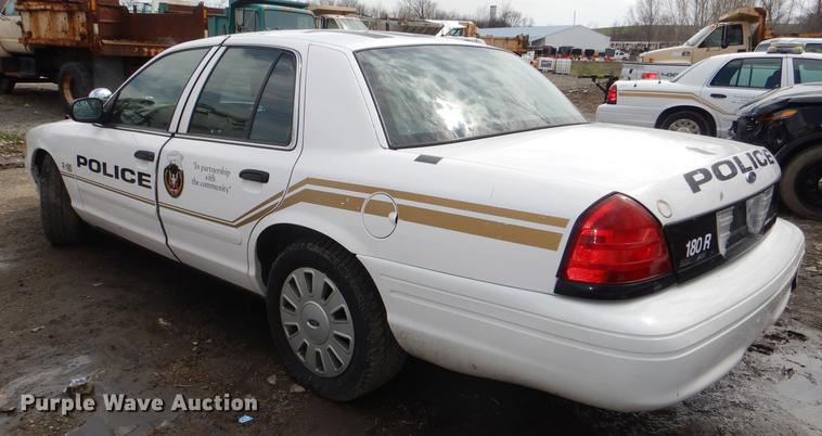 image for item DI9451 2008 Ford Crown Victoria Police Interceptor