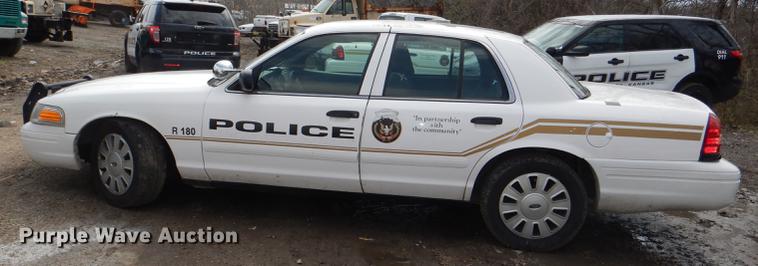 image for item DI9451 2008 Ford Crown Victoria Police Interceptor