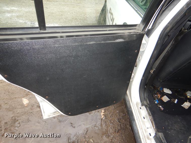 image for item DI9451 2008 Ford Crown Victoria Police Interceptor